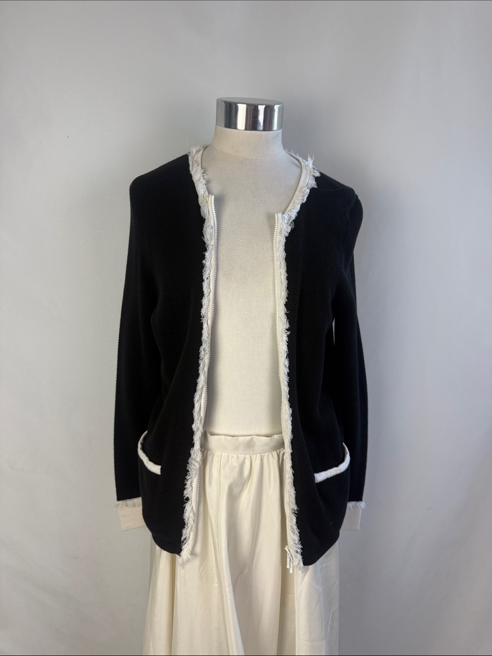 BELFORD BLACK WITH CREAM FRINGE TRIM CARDIGAN